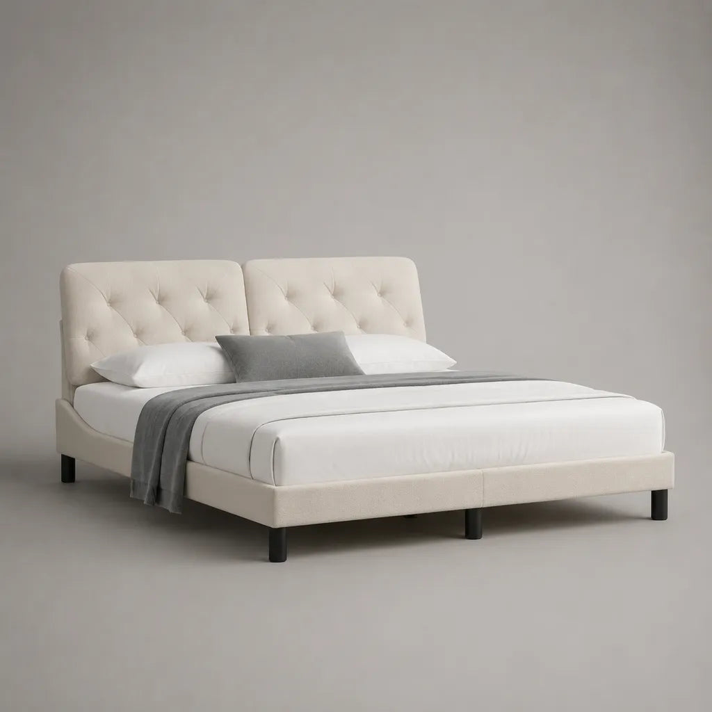 Lit double rembourré en tissu écru avec tête de lit capitonnée et sommier à lattes, couchage 160 × 200 cm, dimensions 168 × 218 × 105 cm